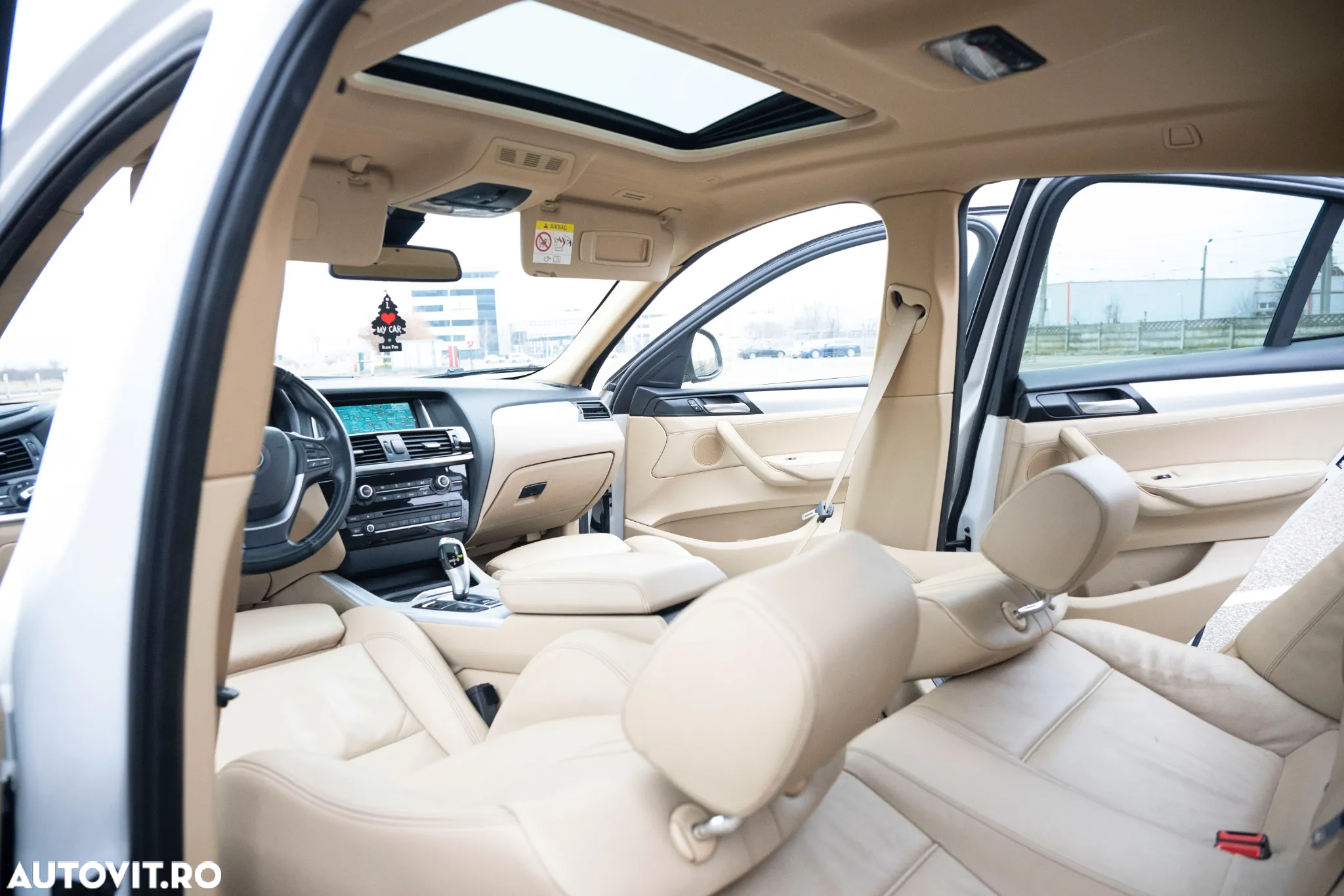 BMW X4 xDrive20d xLine - 25