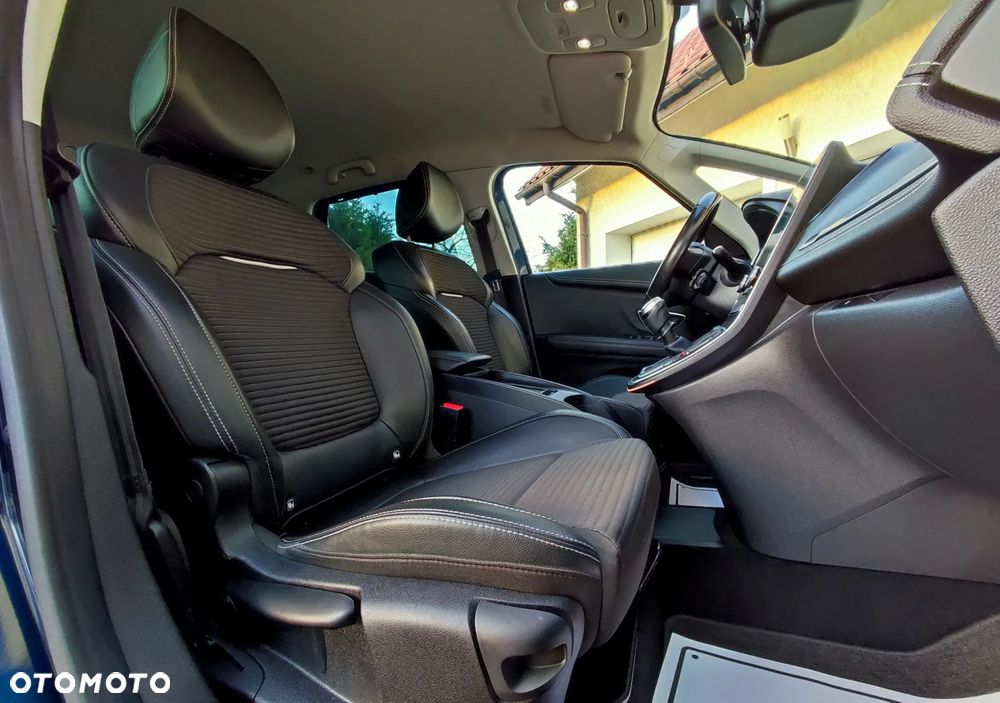 Renault Scenic 1.7 Blue dCi Zen - 17