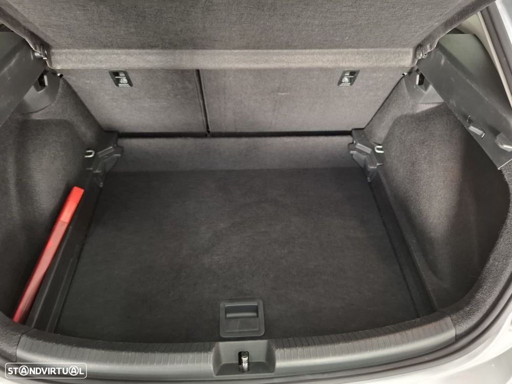 VW Taigo 1.0 TSI Urban - 23