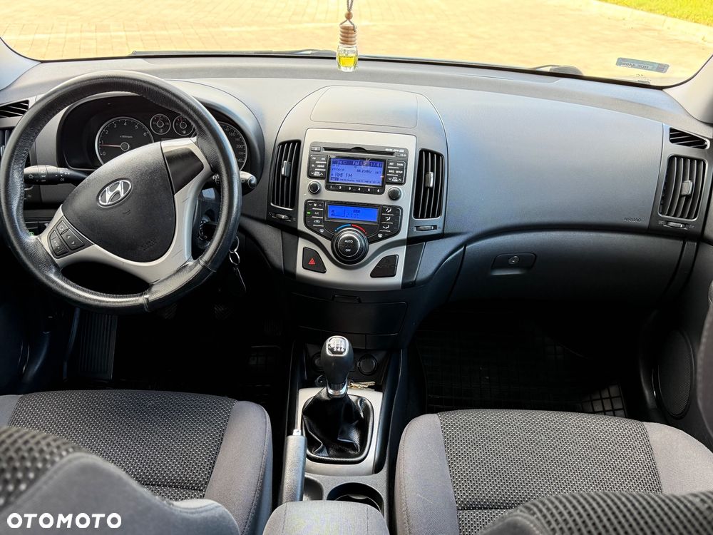 Hyundai i30 1.6 blue Classic - 7