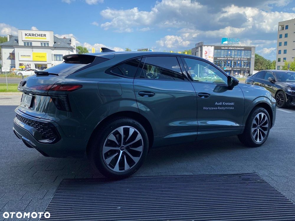 Audi Q3 Sportback - 6