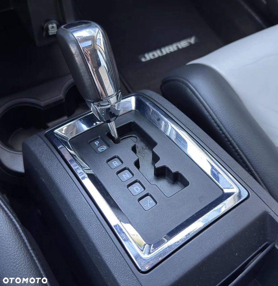 Dodge Journey - 25