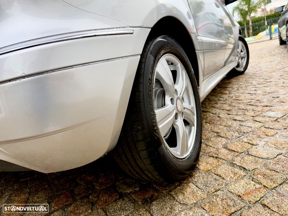 Mercedes-Benz B 180 CDI - 14