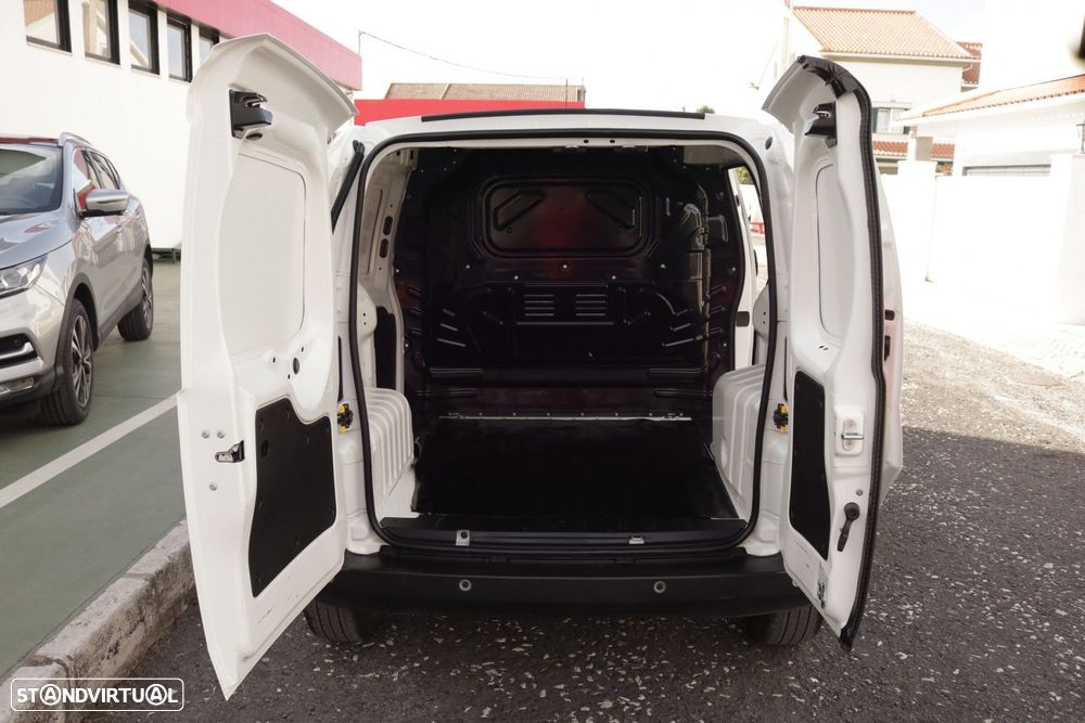 Fiat Fiorino 1.3 M-Jet SX 95cv - 17