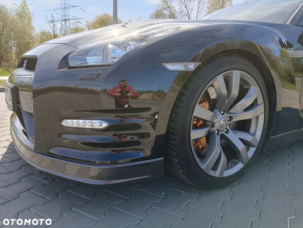 Nissan GT-R Black Edition - 13