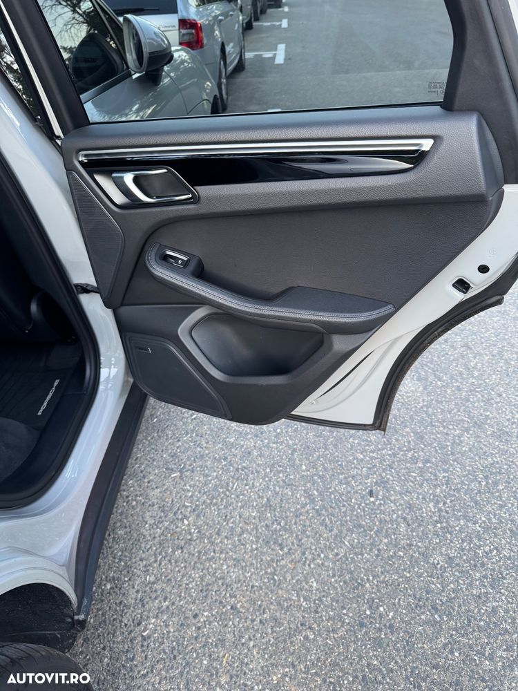 Porsche Macan PDK - 16