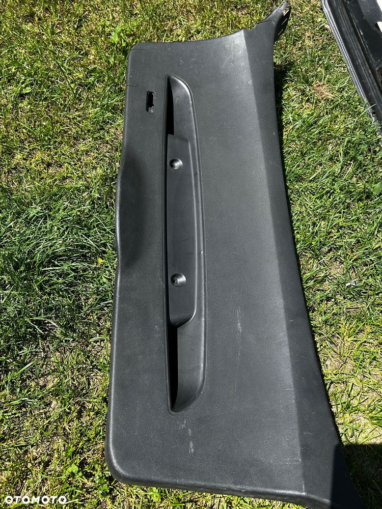 Klapa bagażnika BMW E87 120d Sparkling Graphite (A22) | Wycieraczka, Blenda, Antena - 8