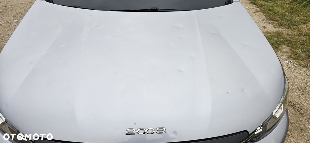 Peugeot 2008 - 16