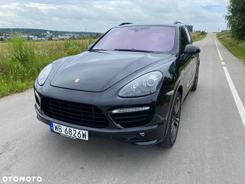 Porsche Cayenne GTS - 1