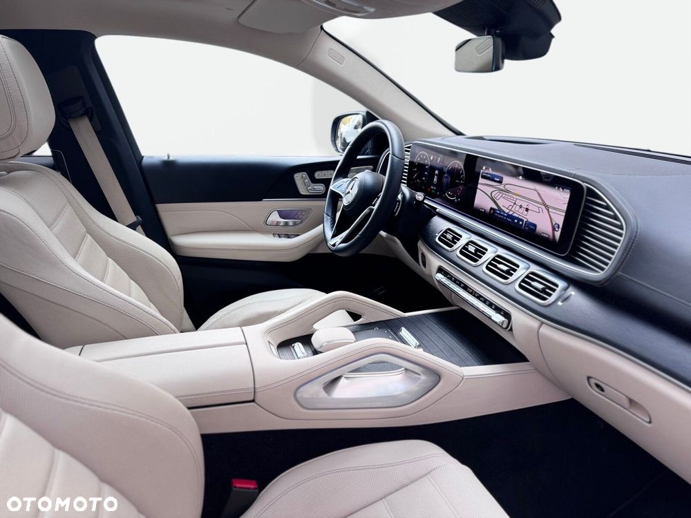 Mercedes-Benz GLE - 15