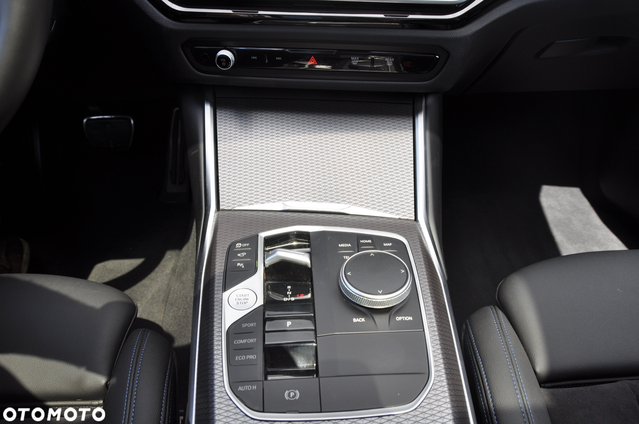 BMW Seria 3 320d Touring xDrive M Sport - 26