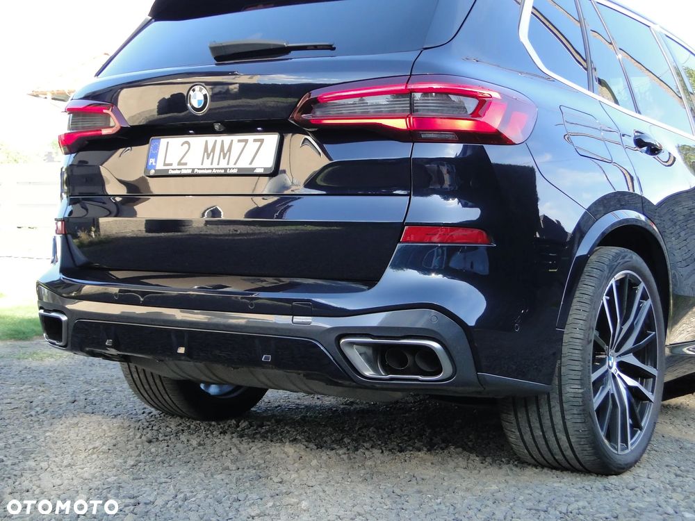 BMW X5 M50i - 9