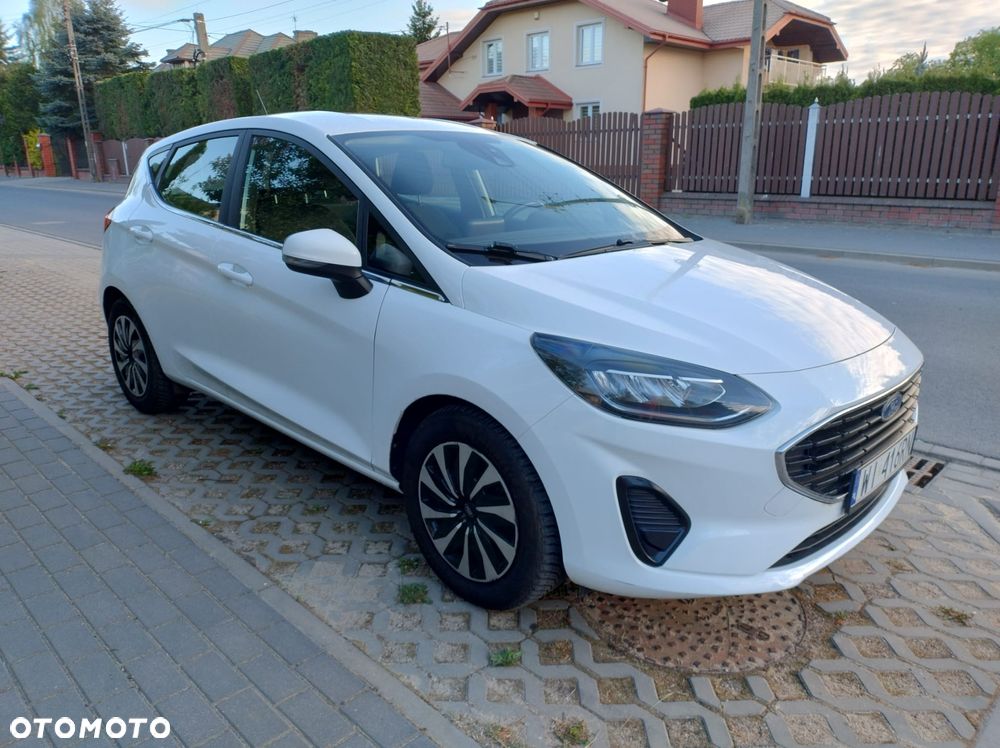 Ford Fiesta 1.0 EcoBoost Hybrid S&S TITANIUM - 2