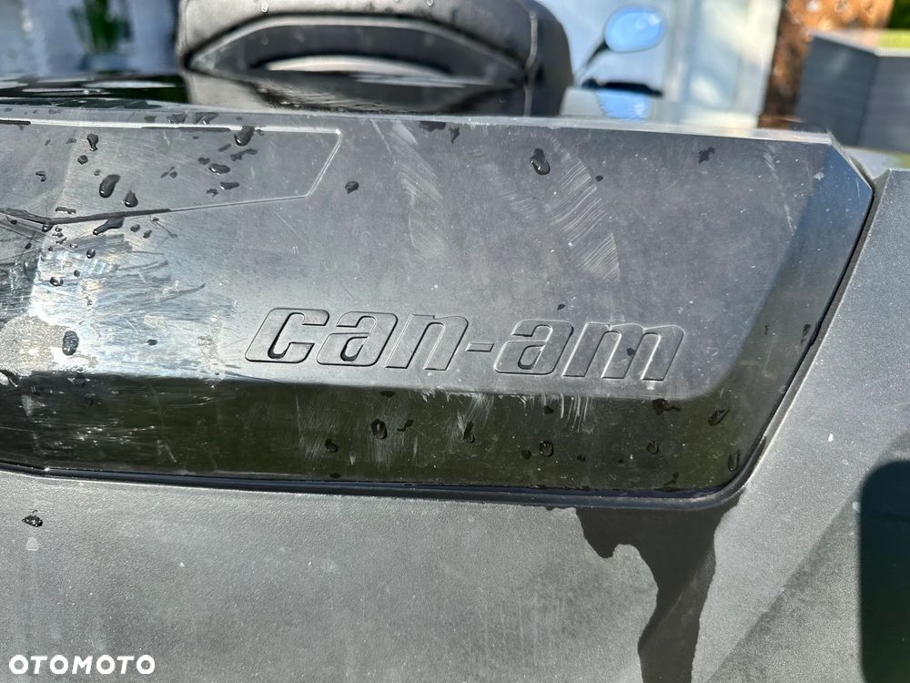 Can-Am Outlander Max - 17