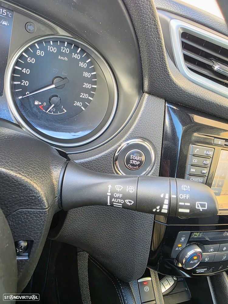 Nissan Qashqai 1.5 dCi N-Connecta Led - 37