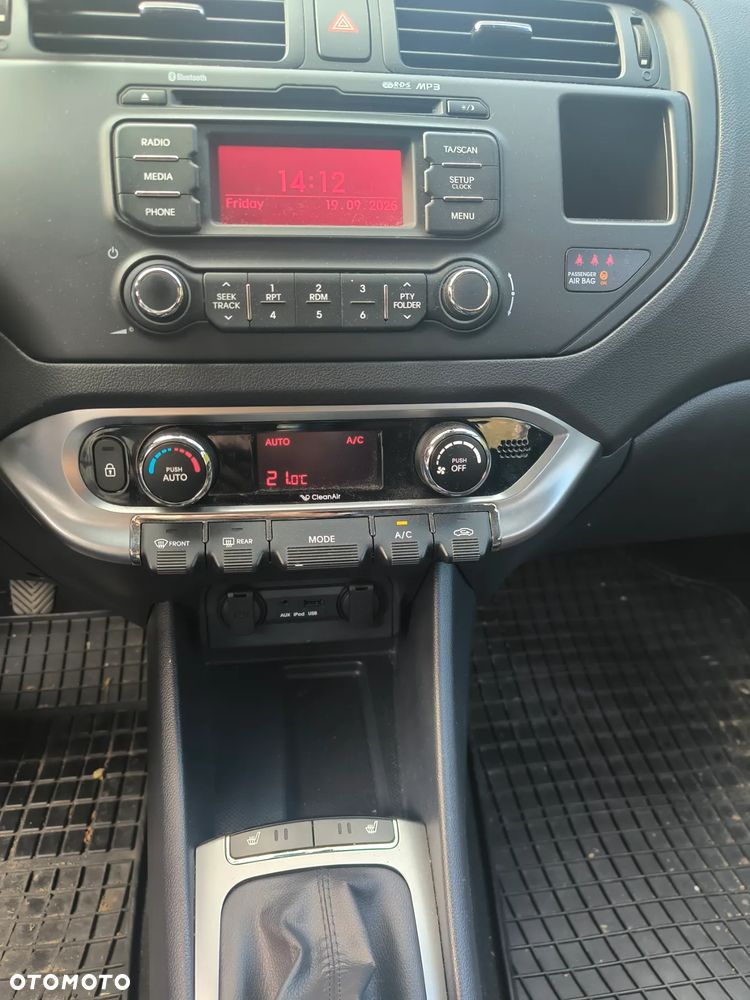 Kia Rio 1.2 XL - 7