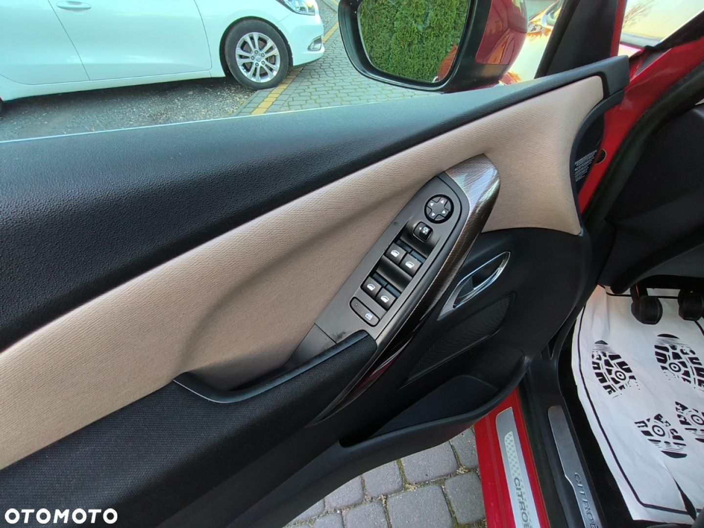 Citroën C4 Picasso 1.6 e-HDi Exclusive - 18