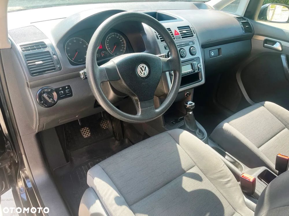 Volkswagen Touran 1.6 Goal - 8