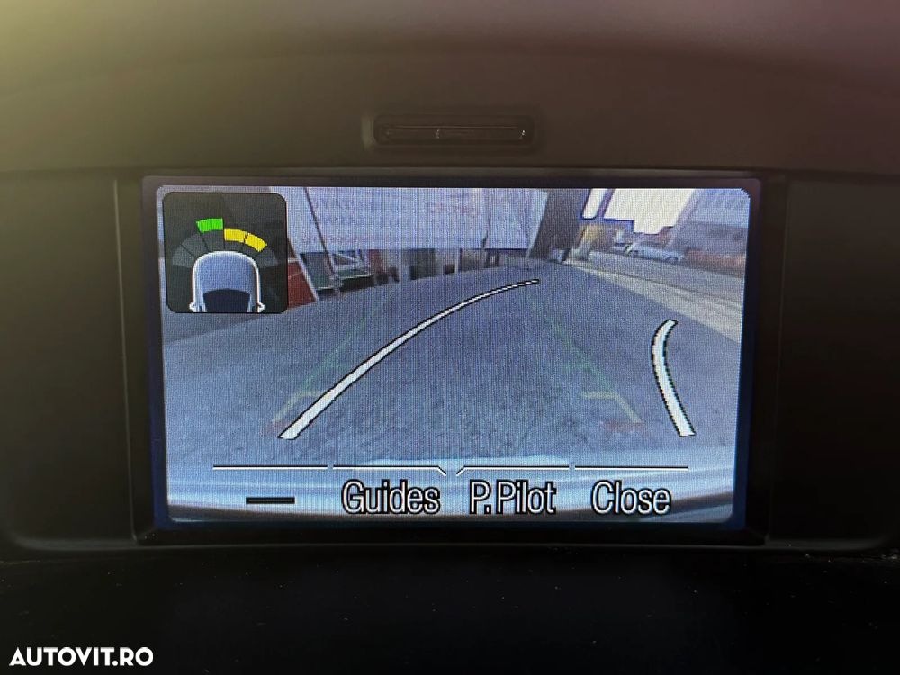 Ford Kuga 2.0 TDCi 4x4 Aut. Titanium - 13