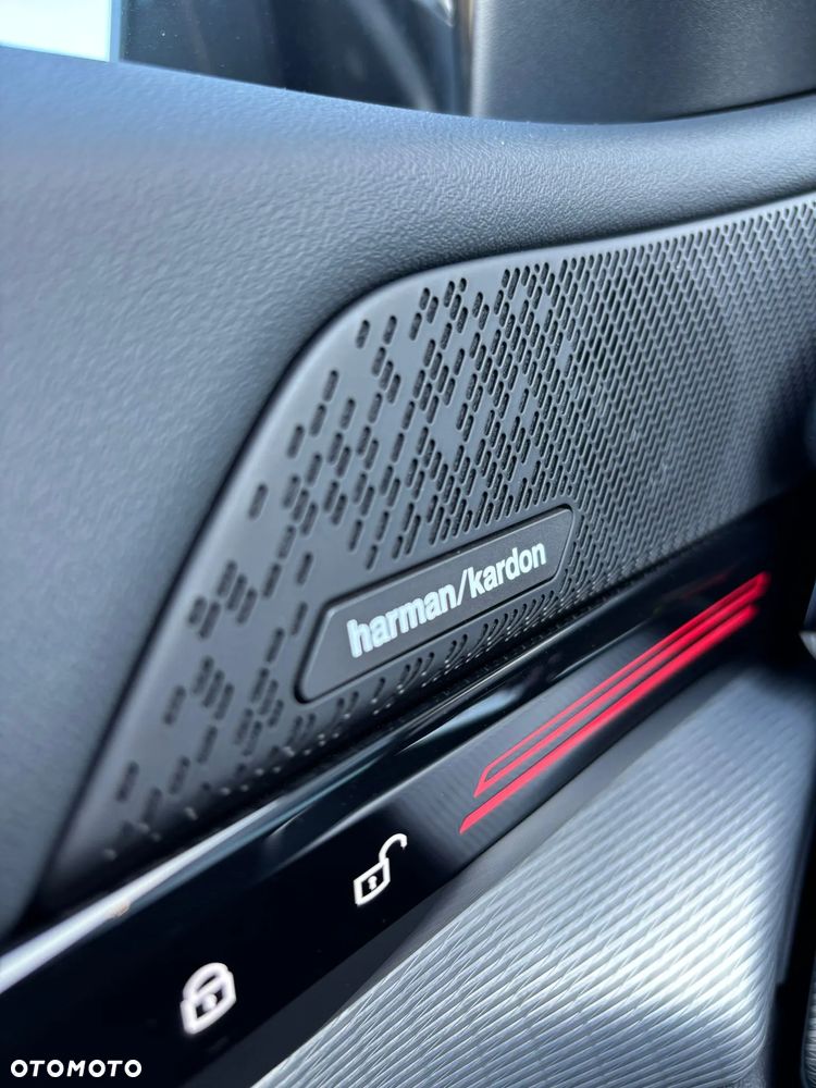 BMW Seria 5 520d xDrive - 23