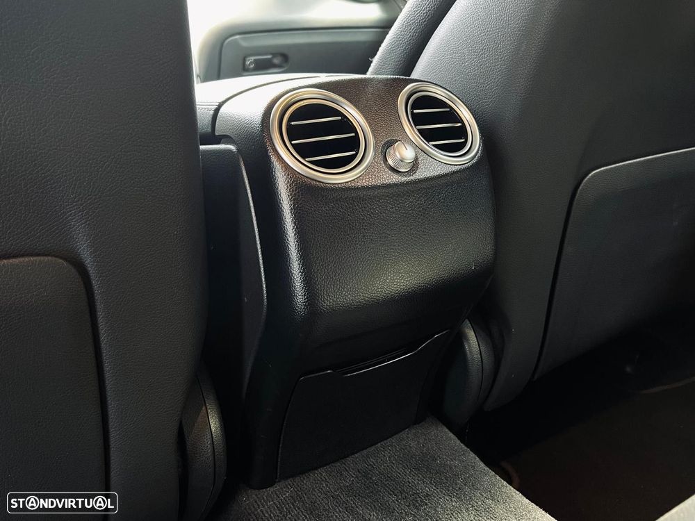 Mercedes-Benz GLC 220 d 4Matic 9G-TRONIC AMG Line Plus - 40