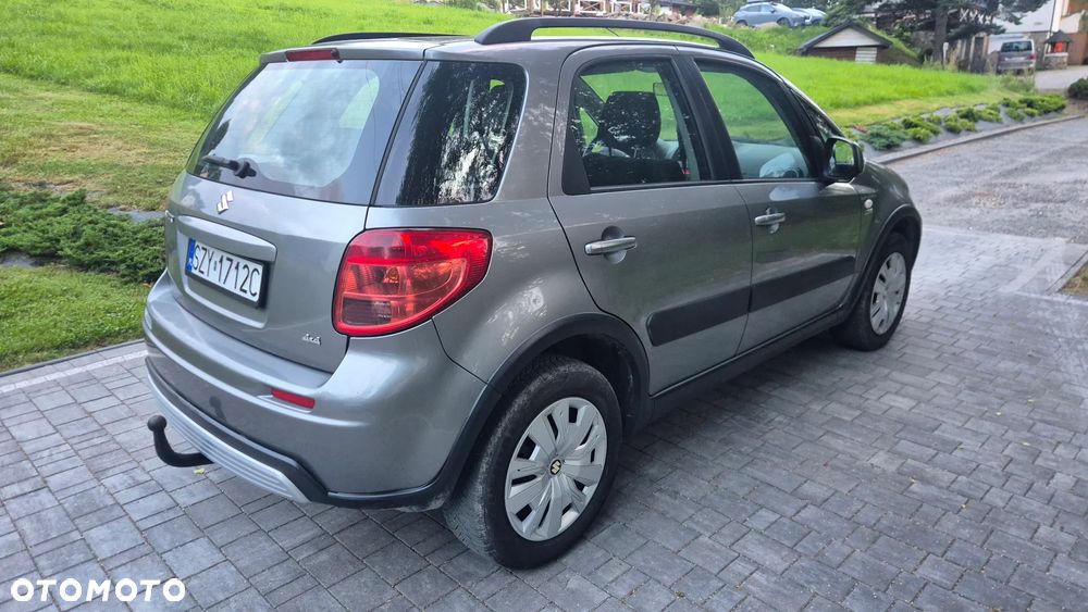 Suzuki SX4 1.9 DDiS DPF 4x4 Club - 3