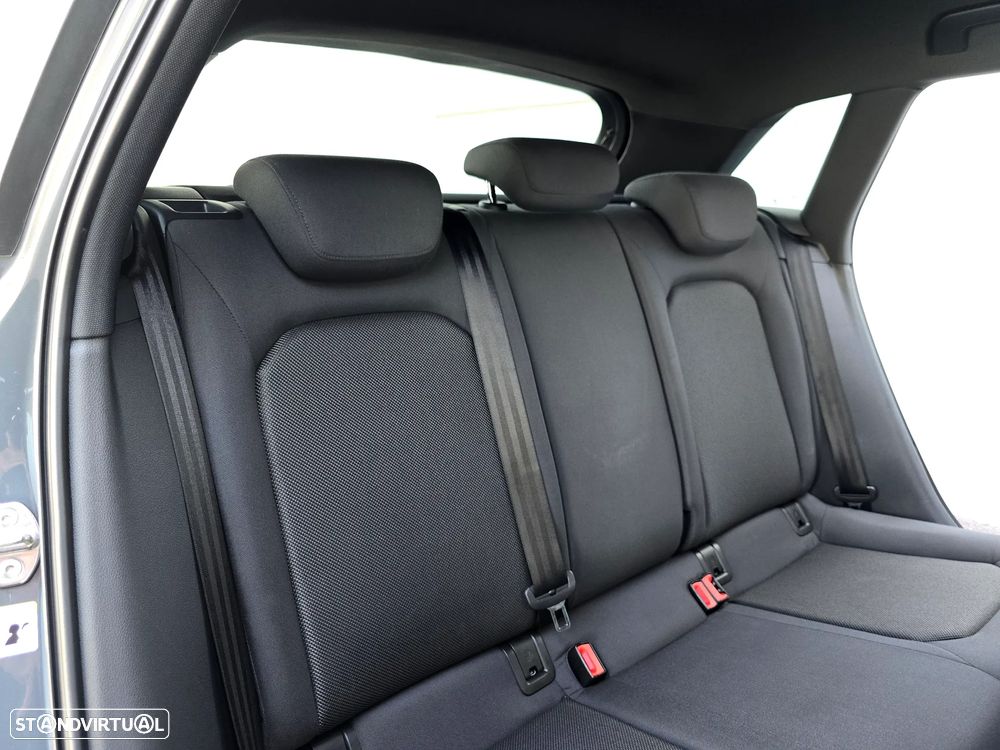 Audi A3 Sportback 30 TFSI S-line - 32
