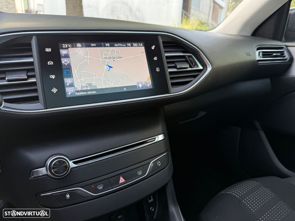 Peugeot 308 SW 2.0 BlueHDi Allure - 19