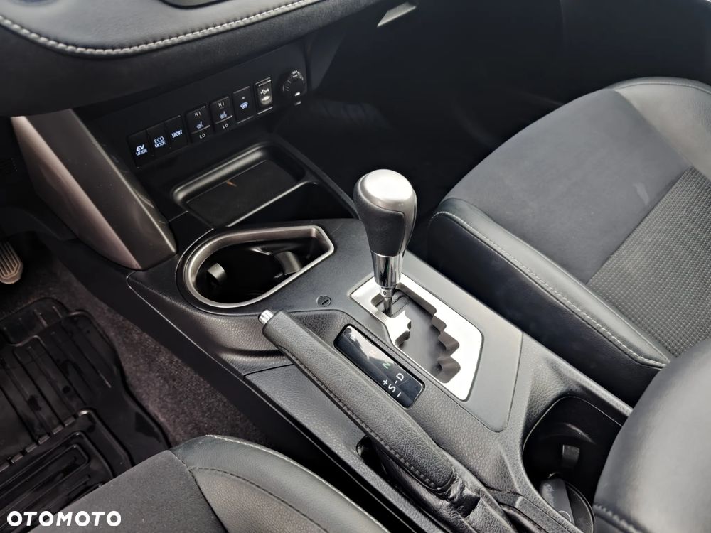 Toyota RAV4 Hybrid Prestige 4x4 - 23