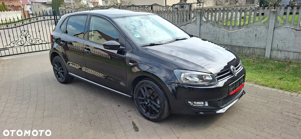 Volkswagen Polo 1.2 TSI MATCH - 2