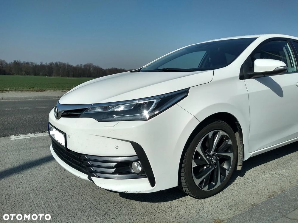 Toyota Corolla 1.6 Comfort - 3