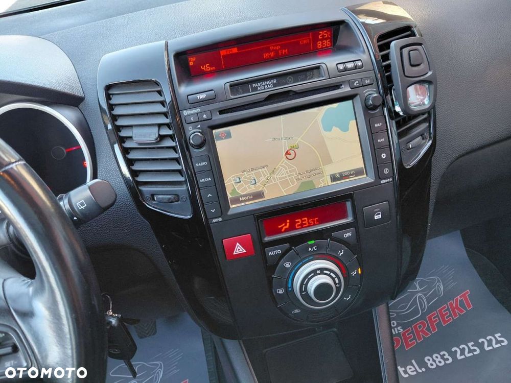 Kia Venga - 23