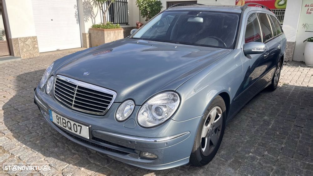 Mercedes-Benz E 220