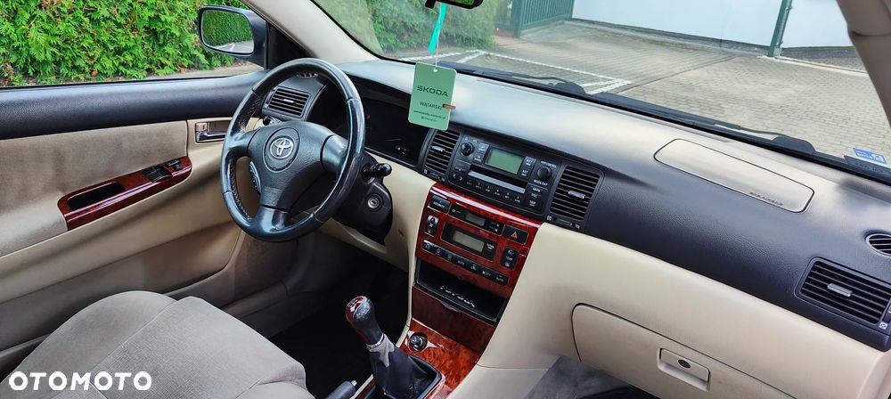 Toyota Corolla - 7