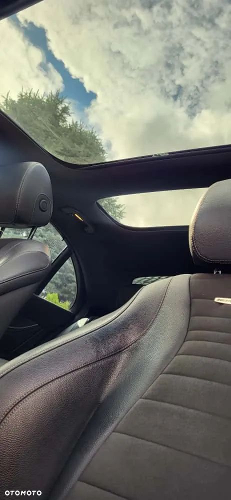 Mercedes-Benz Klasa E 220 d 4-Matic 9G-TRONIC - 12