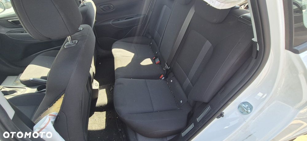 Hyundai i20 1.0 T-GDI Premium DCT - 10