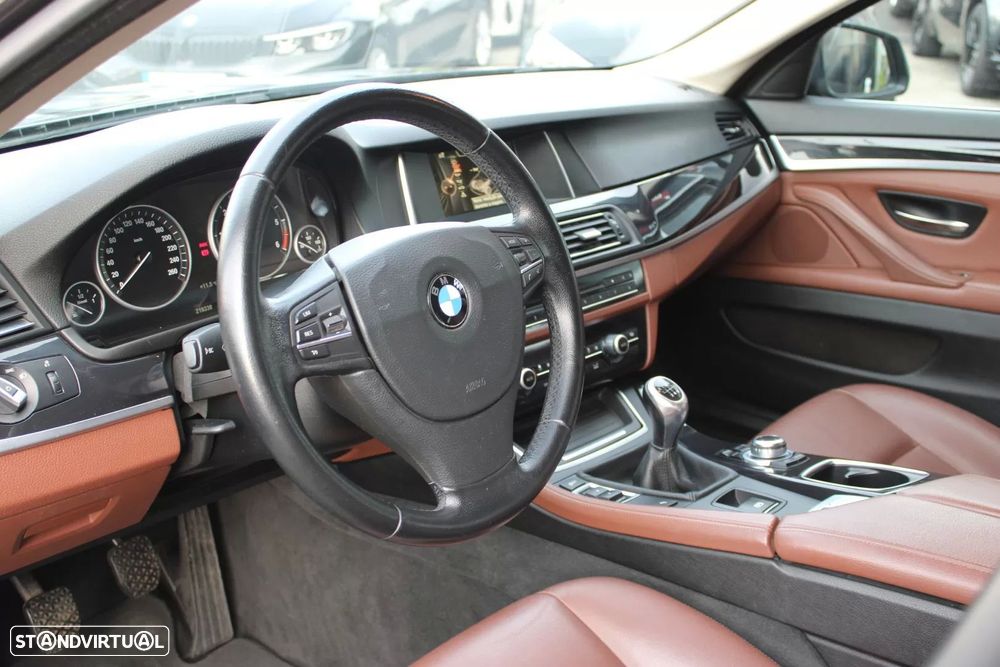 BMW 518 d Line Luxury - 11