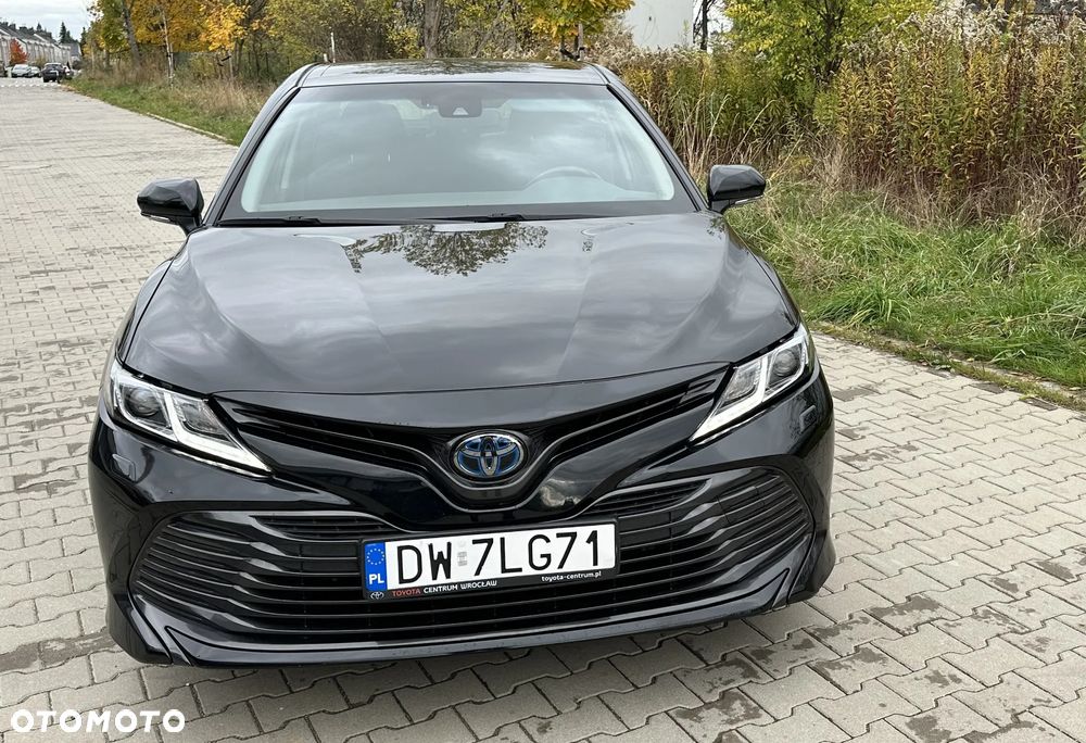 Toyota Camry 2.5 Hybrid Comfort CVT - 3