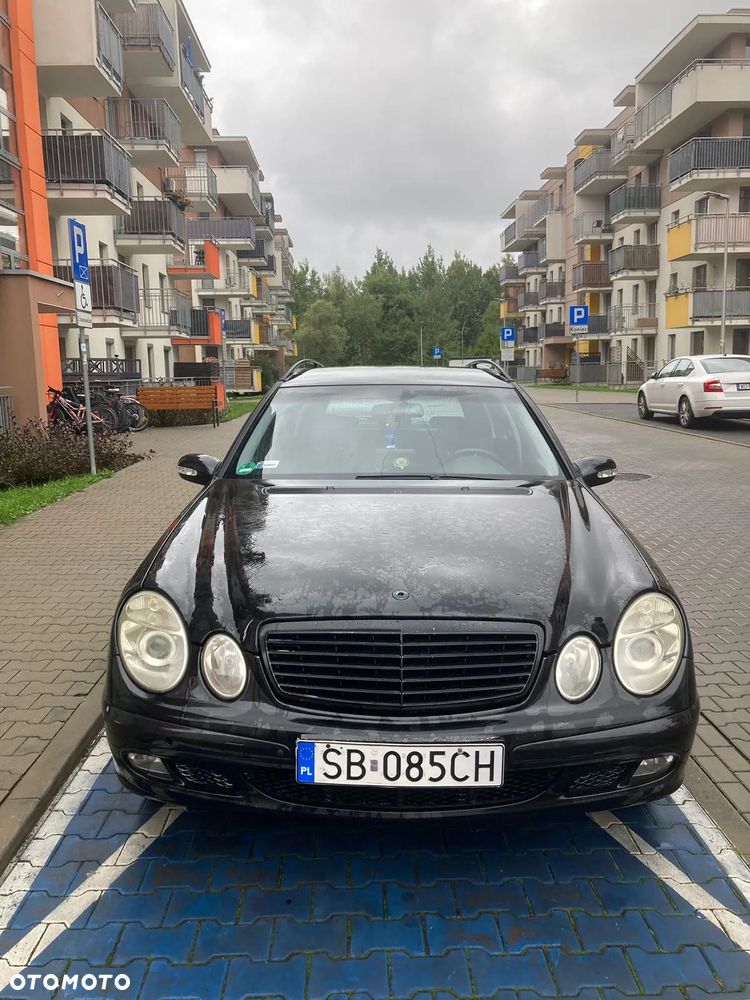 Mercedes-Benz Klasa E 220 CDI T Classic - 4