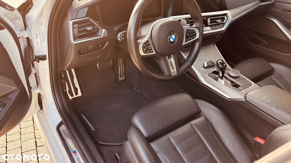 BMW Seria 3 - 22