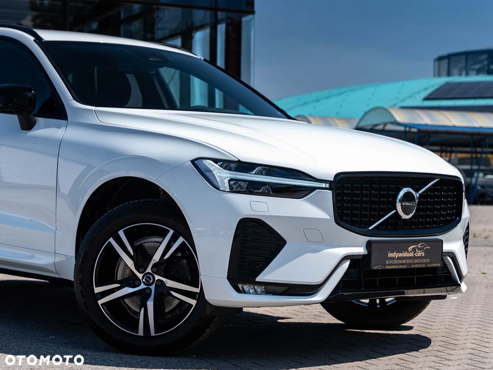 Volvo XC 60 B4 B Plus Dark - 10