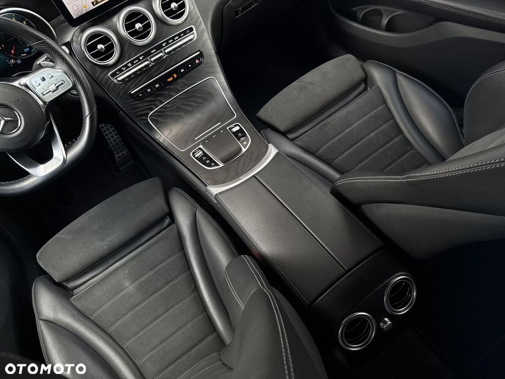 Mercedes-Benz GLC - 15