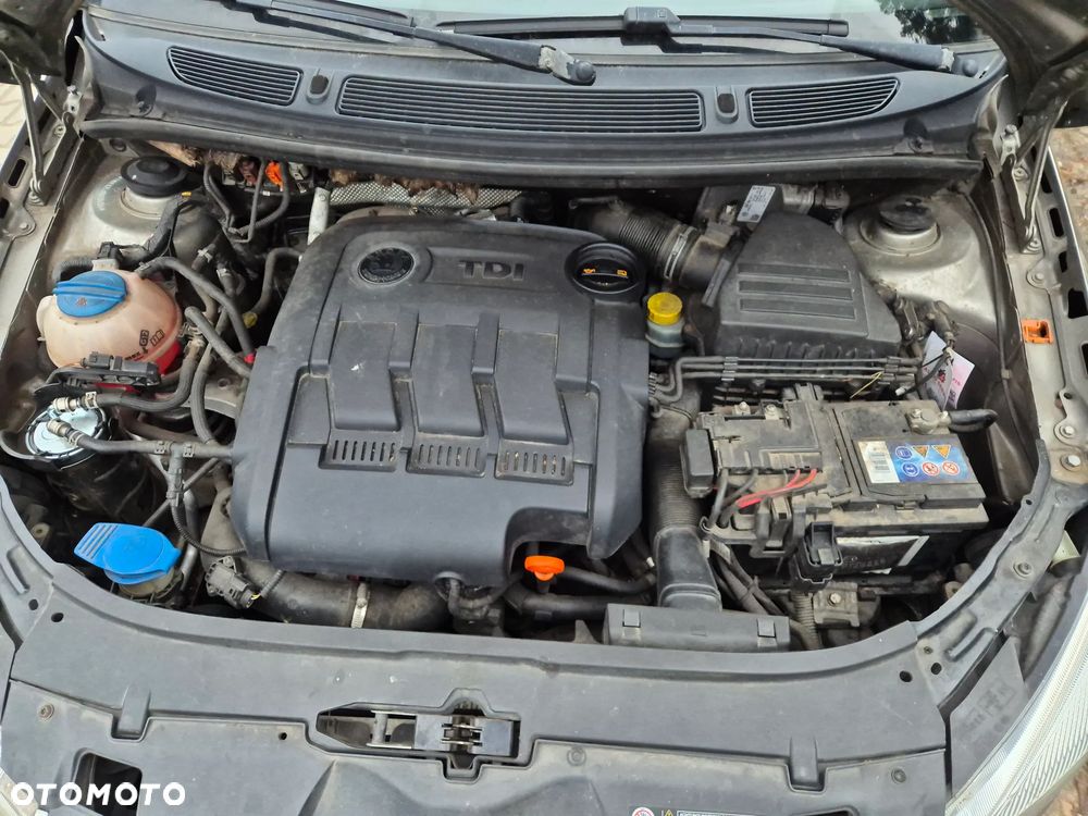 Skoda Fabia - 10