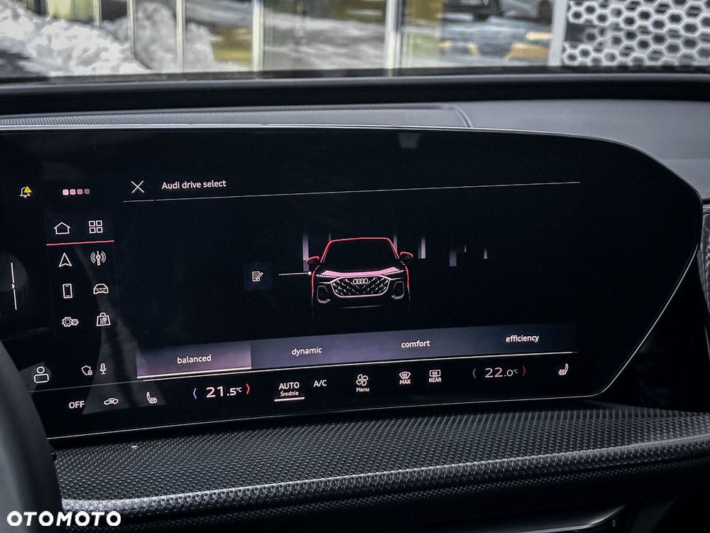 Audi Q5 Sportback - 28