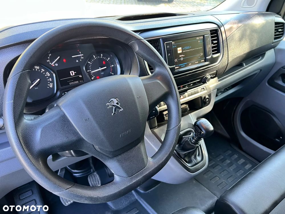 Peugeot Expert - 8