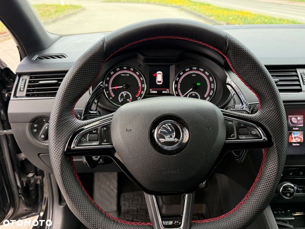 Skoda Octavia 2.0 TDI 4x4 DSG RS - 11