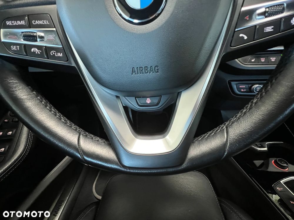 BMW Seria 2 220i Luxury Line - 27