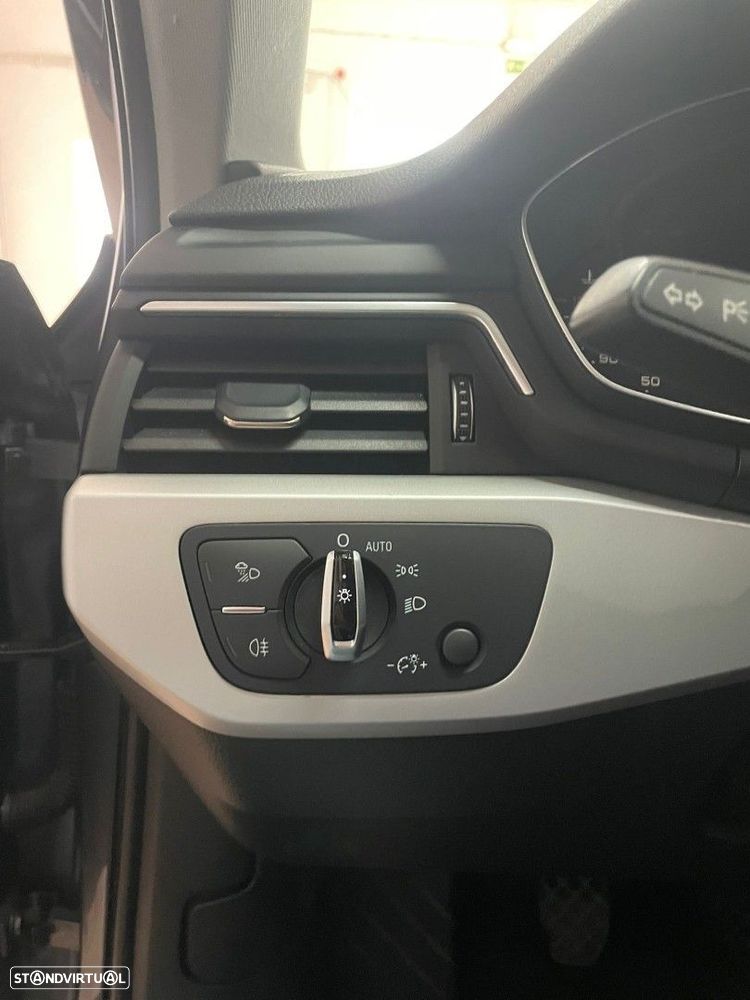 Audi A4 Avant 2.0 TDI S-line - 12