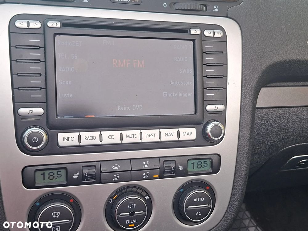 Volkswagen Eos 2.0 TDI DPF Exclusive - 9