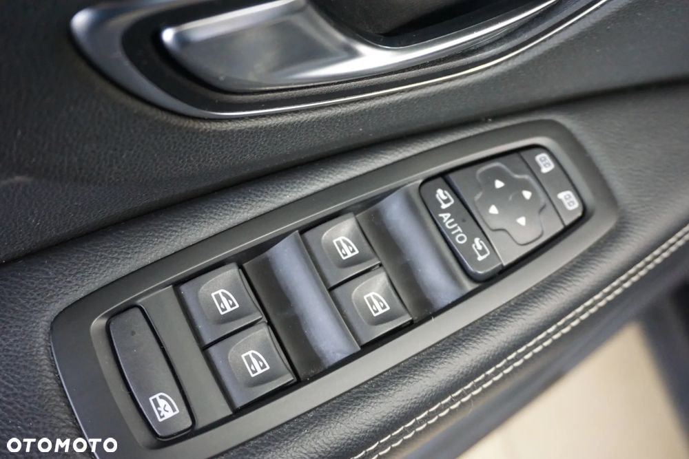 Renault Scenic - 31
